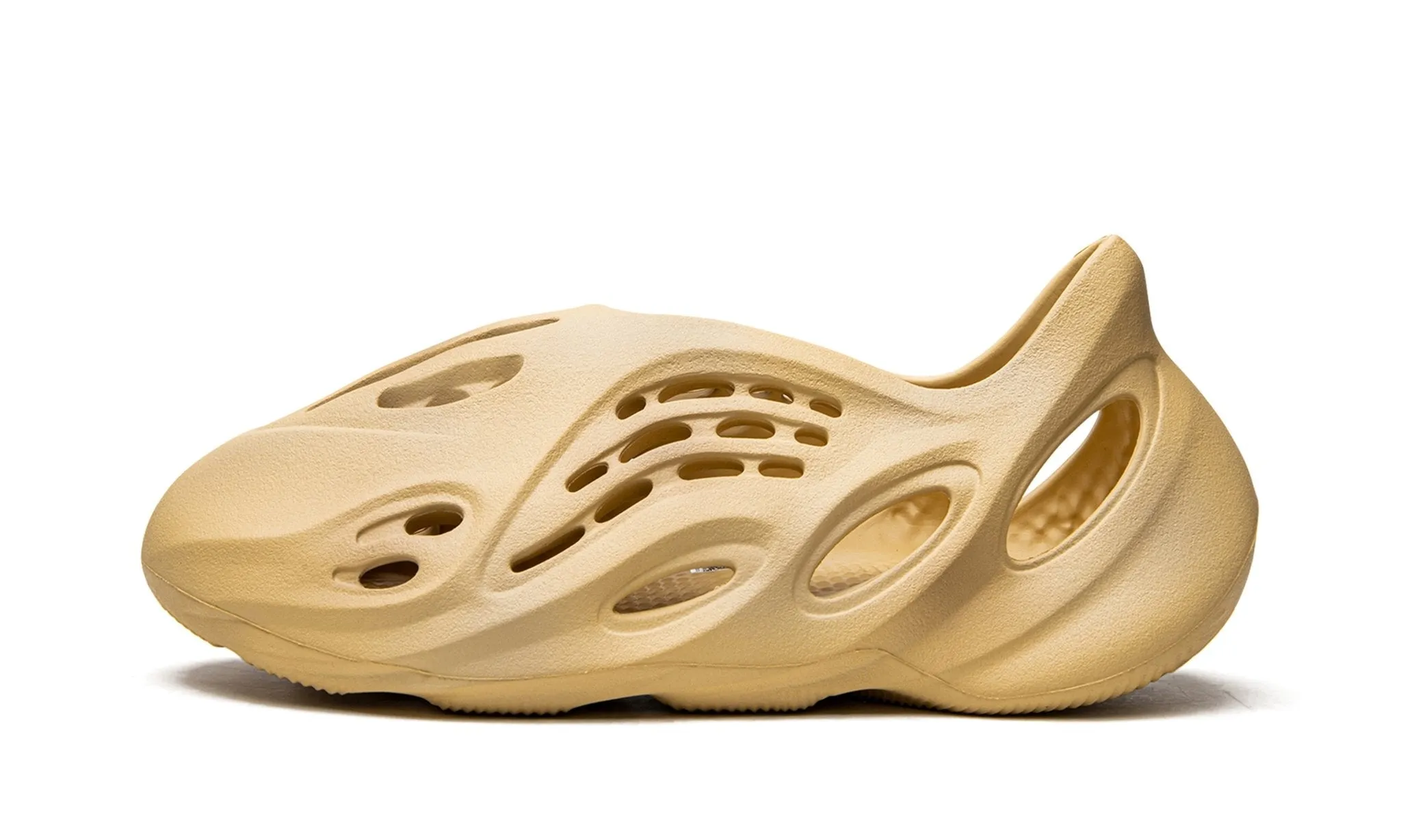Adidas Yeezy Foam RNNR "Desert Sand"