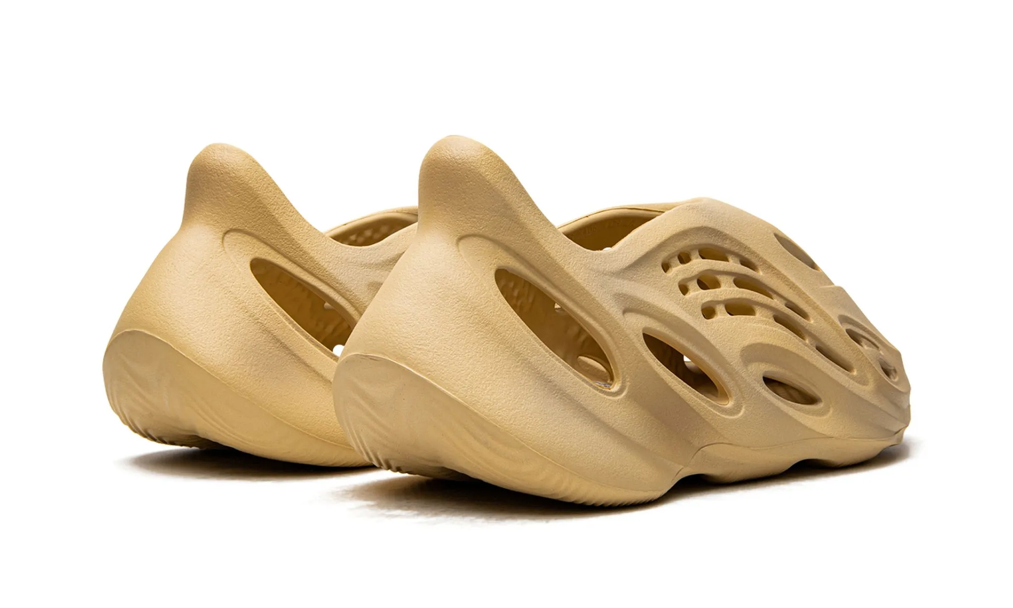 Adidas Yeezy Foam RNNR "Desert Sand"