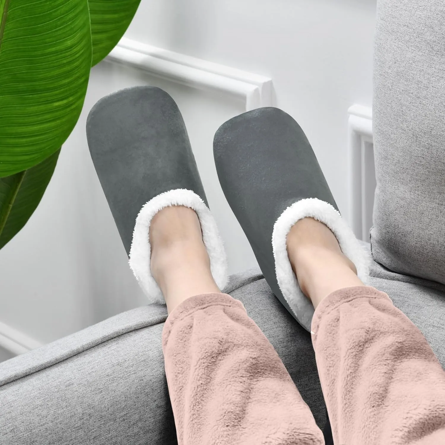 Aqua House Slippers Non-Slip Soft Bedroom Slippers for Men Bedroom