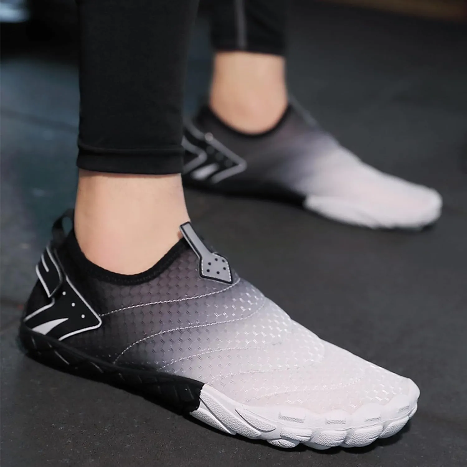 Barefoot Water Shoes Quick Dry Aqua Swim Beach Pool Surf Hiking Kayaking Diving Yoga Outdoor Sport Shoes for Men Women