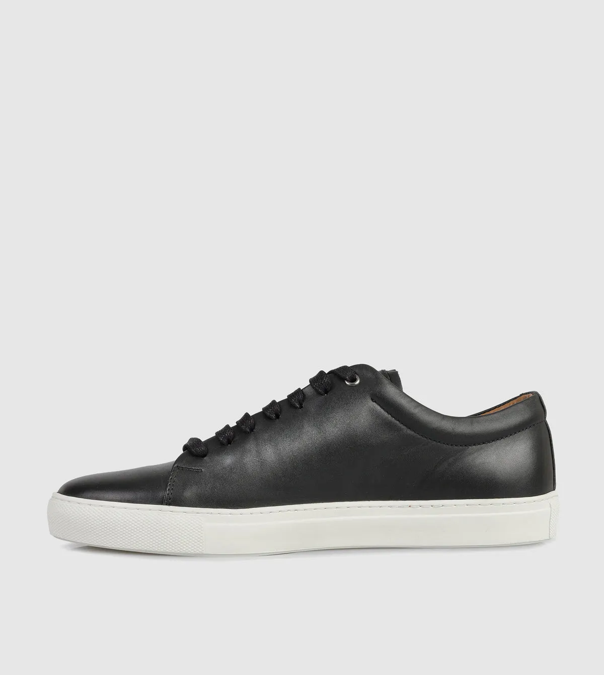 Beamer Low Top sneakers by Brando