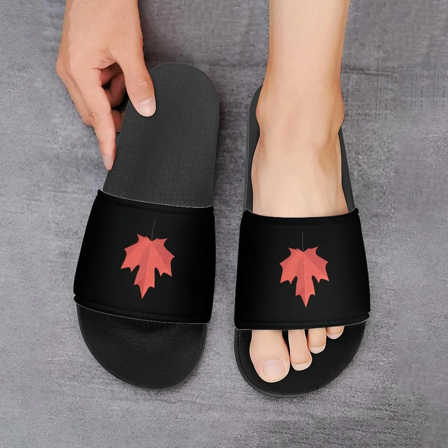 Canadian Maple Leaf PVC Home Slippers Non Slip Shower Shoes Bathroom Slippers Sandals for Women Men