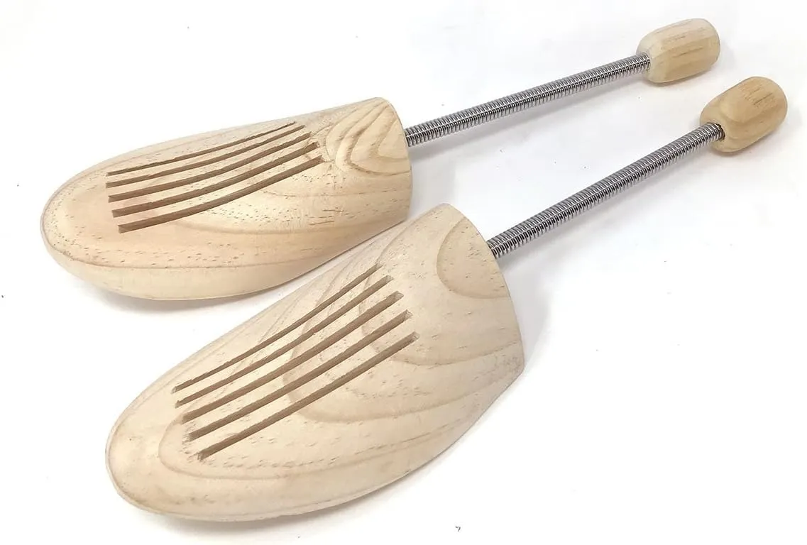 Cedar Elements Little Wholesale Program - Solid Pine Shoe Tree - 6 Pairs (Medium)