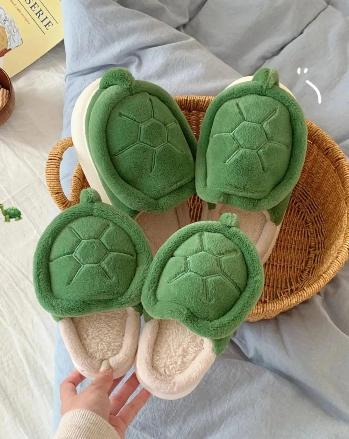 Cozy Turtle Slippers – Soft, Warm, and Adorable Indoor House Shoes
