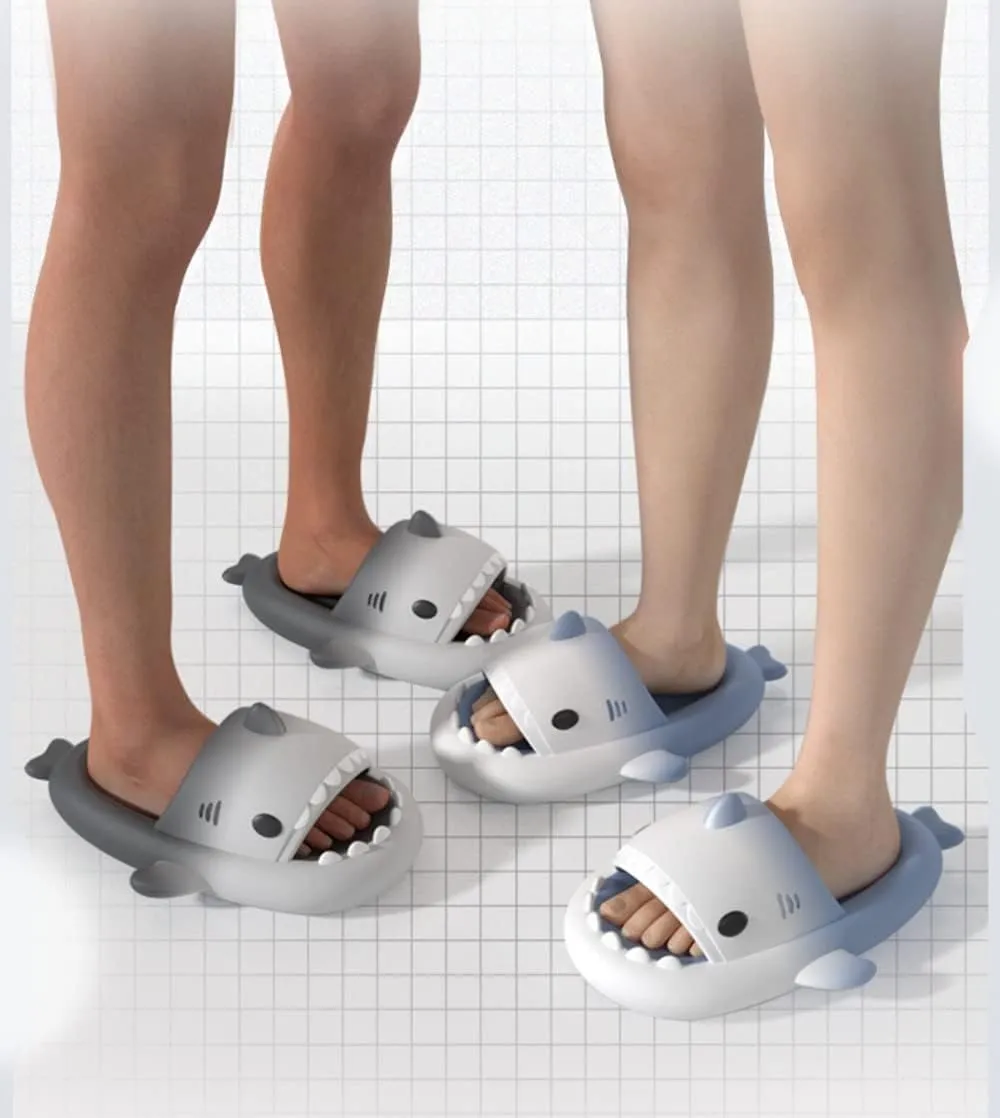 Cute Gradation Shark Slippers Beach Shoes 4CM Thick Soft Sole Summer Shark Slides for Women and Men EVA Non-Slip Bathroom Slippers Sandals indoor and Outdoor