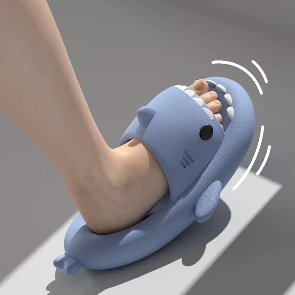 Cute Gradation Shark Slippers Beach Shoes 4CM Thick Soft Sole Summer Shark Slides for Women and Men EVA Non-Slip Bathroom Slippers Sandals indoor and Outdoor