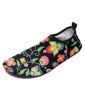 Floral Bounty Black Sockamoccs