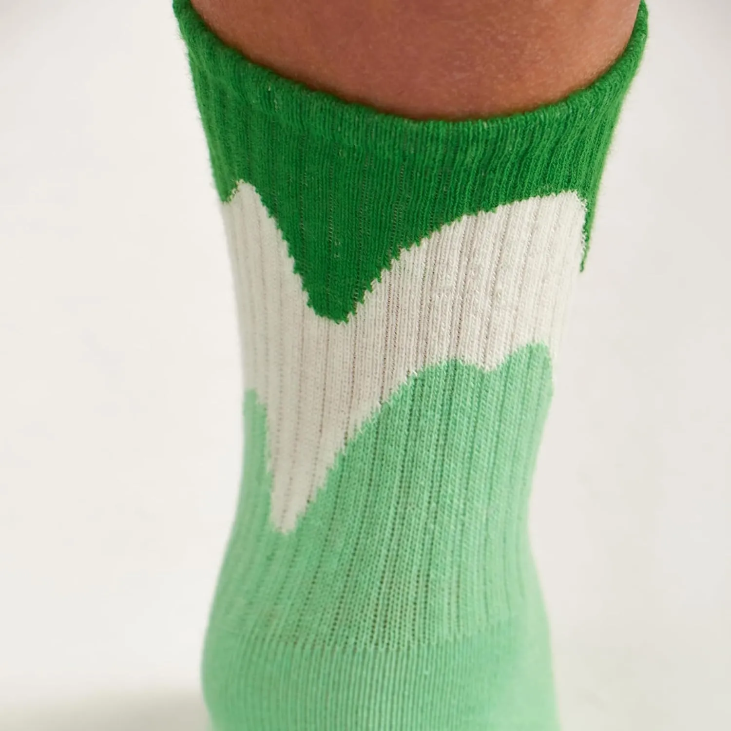 GoWith Cotton Socks for Women & Men, Quarter Cushioned Striped Soft Thin Retro Everyday Socks, Athletic and Casual Wear