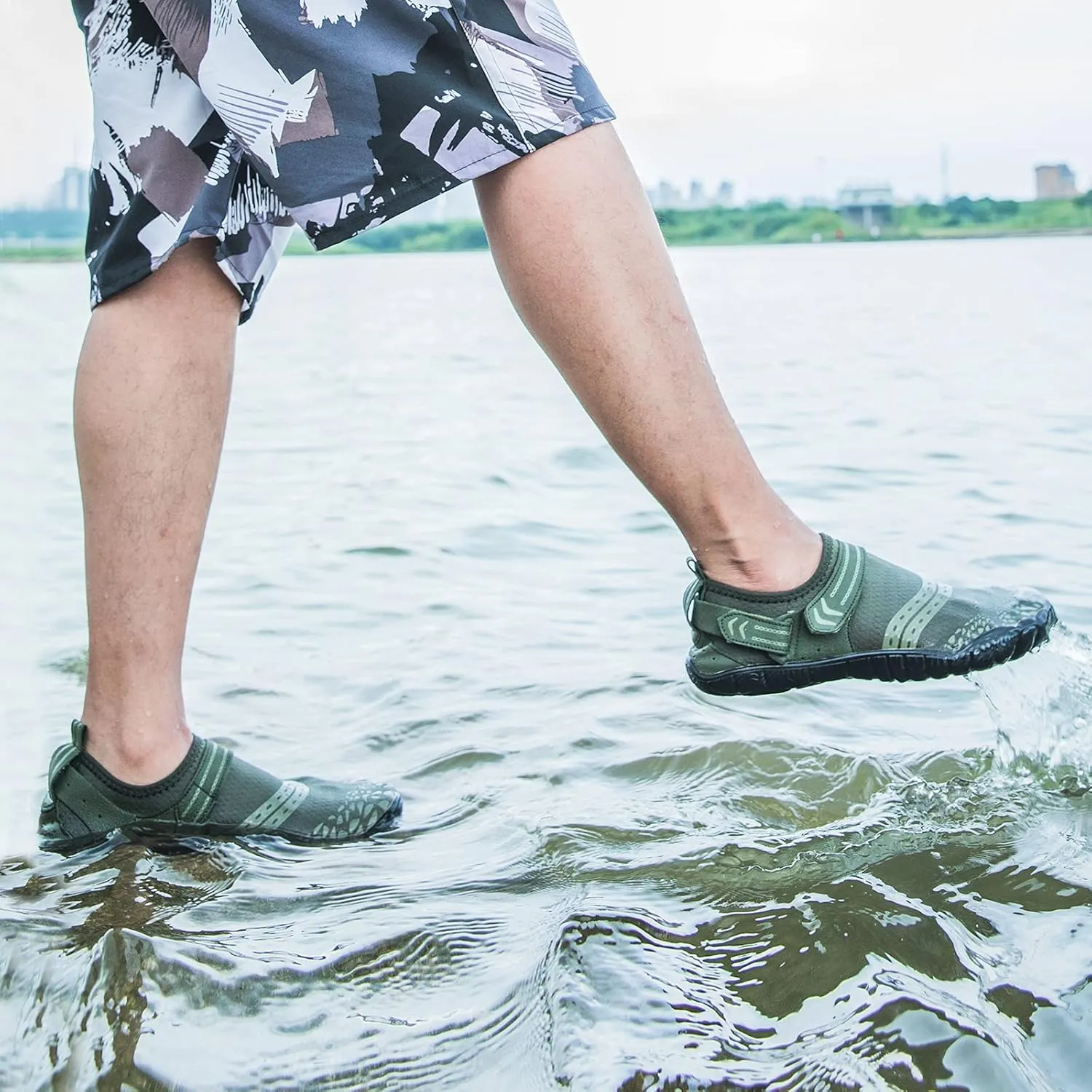 Josaywin Water Shoes for Men Quick Dry Wide Toe Aqua Shoes Adjustable Barefoot Sock for Swim Beach River Pool Surf