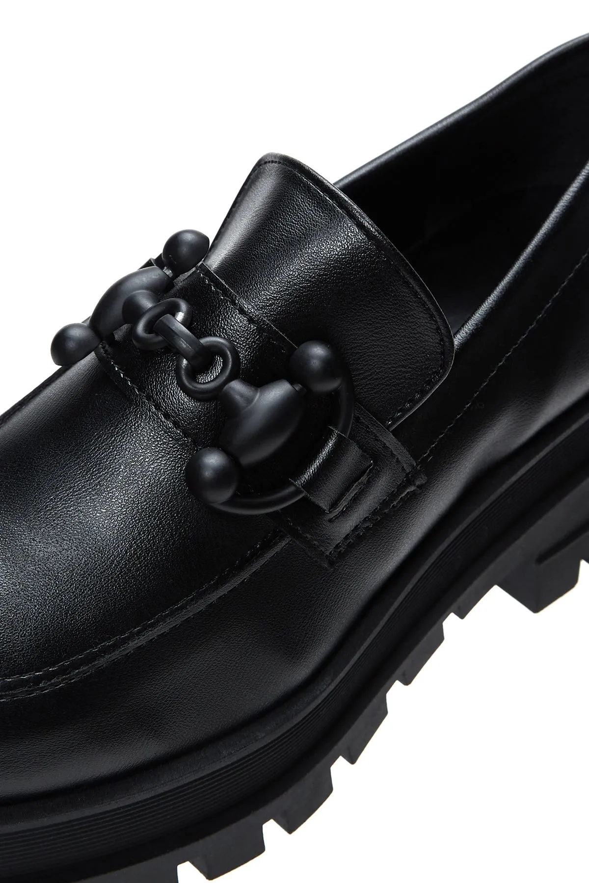 Kadın Siyah Kalın Tabanlı Maskülen Loafer
