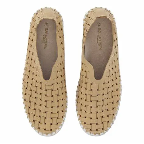 Lattice Tulip Shoe