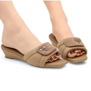 M0614 kitten wedge