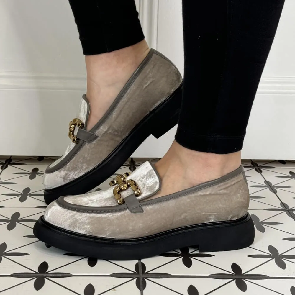 Marian 9102 Velvet Loafer-DESERT