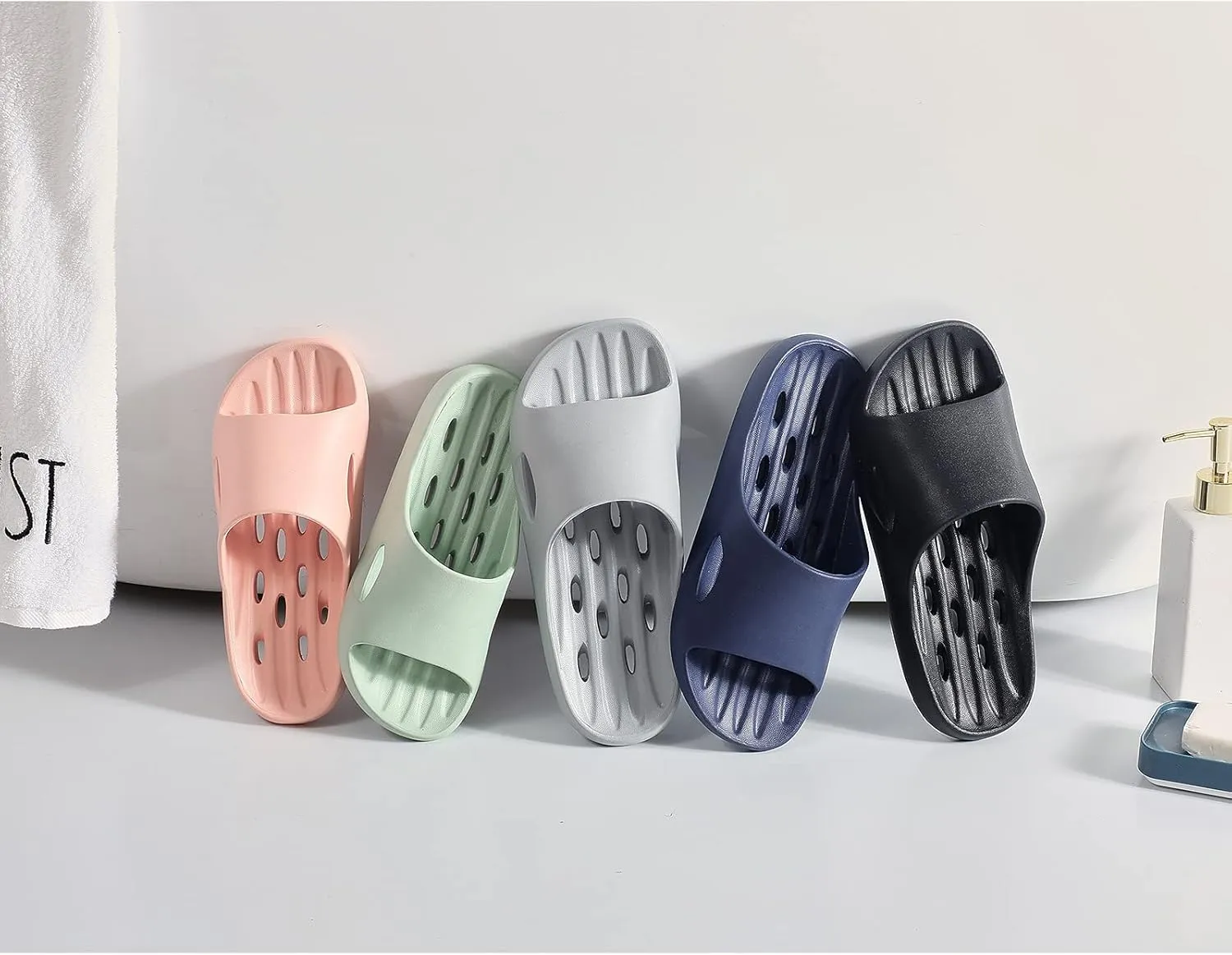 Mens Shower Shoes With Holes Dry Quickly Bath Slippers Womens Non Slip Indoor Home Bedroom Pool Spa Guest College Dorm