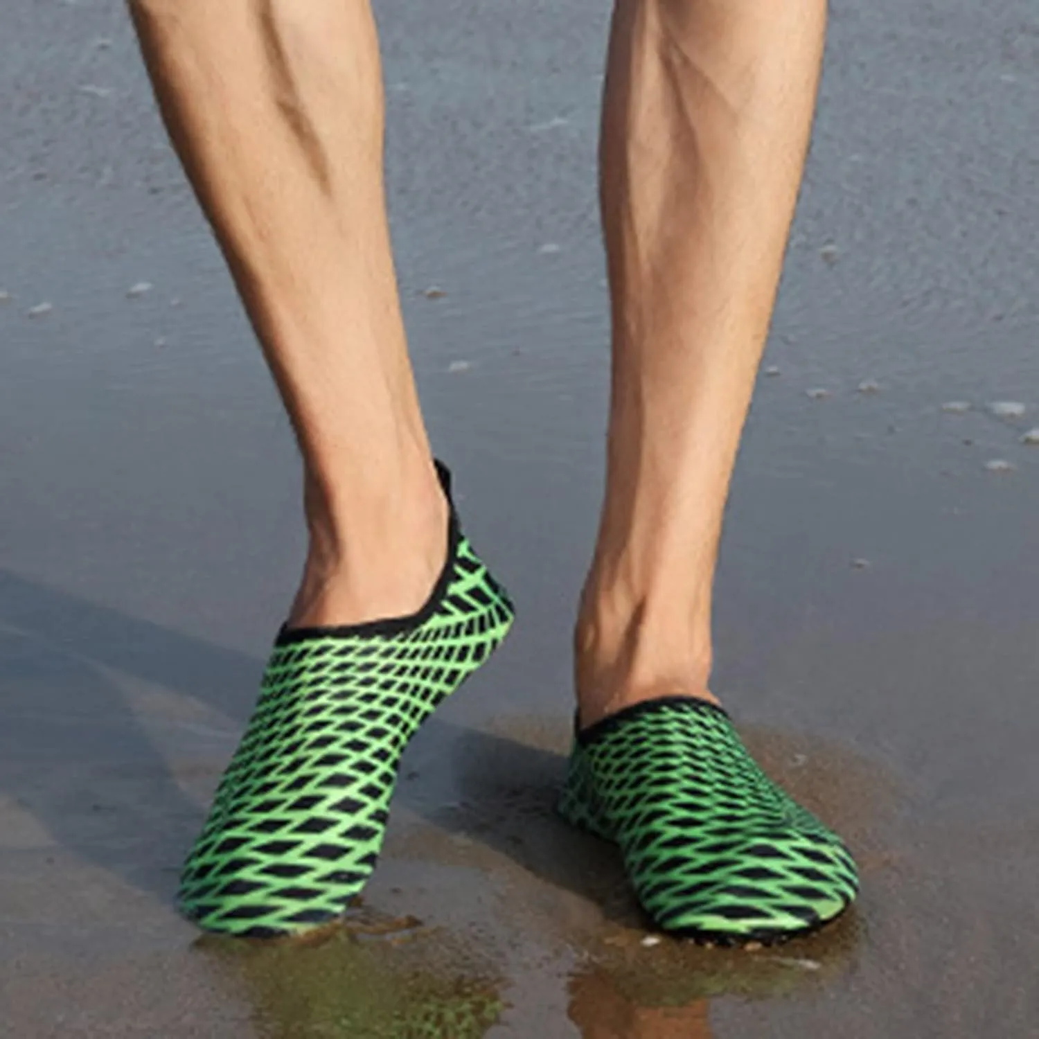 Mens Summer Wading Shoes Beach Sports Barefoot Shoes Breathable Quick Drying Swimming Shoe for Boating Surfing