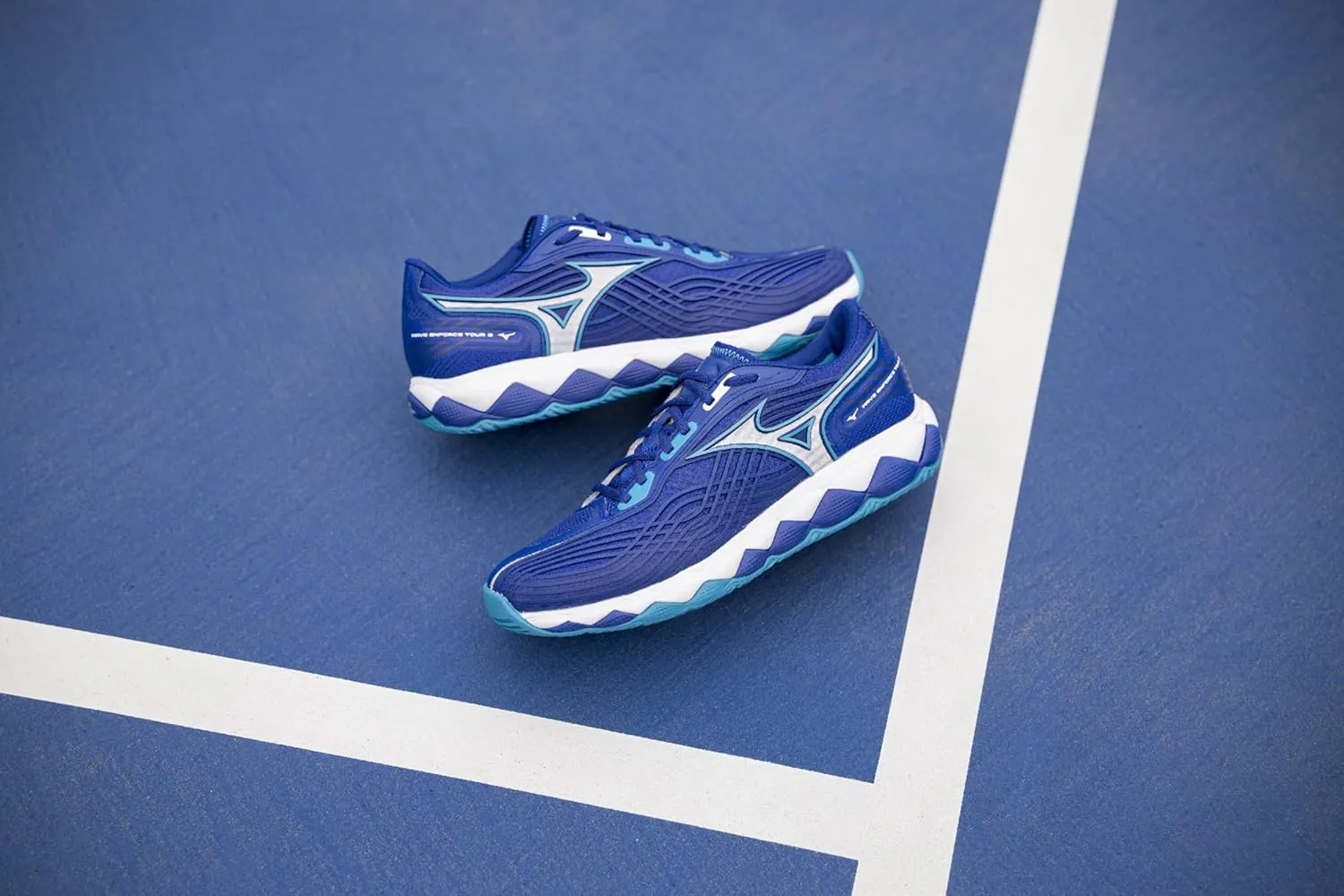 Mizuno Men's Wave Enforce Tour 2 Ac Tennis Shoe