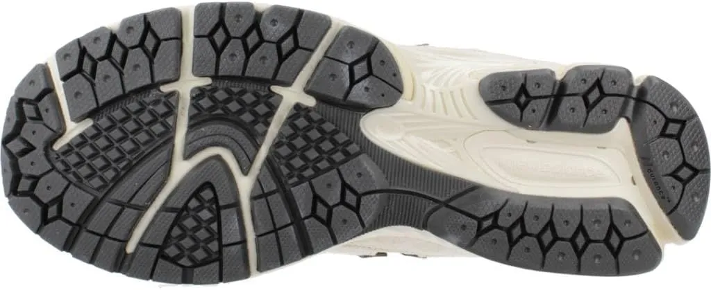 New Balance Men's 2002 Sneaker