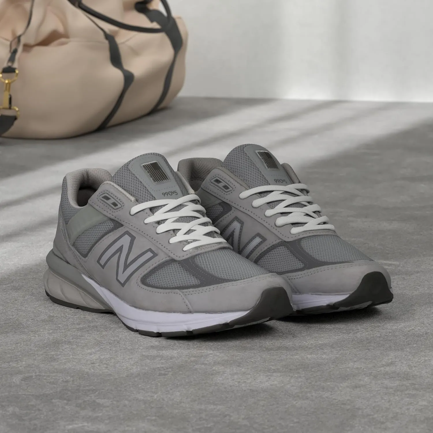New Balance Men's 990 V5 Running Shoe Sneaker