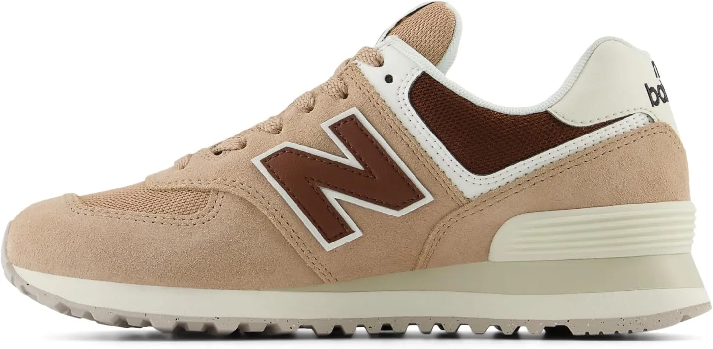 New Balance Women's 574 V2 Evolved Sneaker