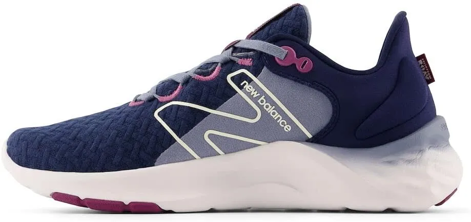 New Balance Women's Fresh Foam Roav V2 Sneaker