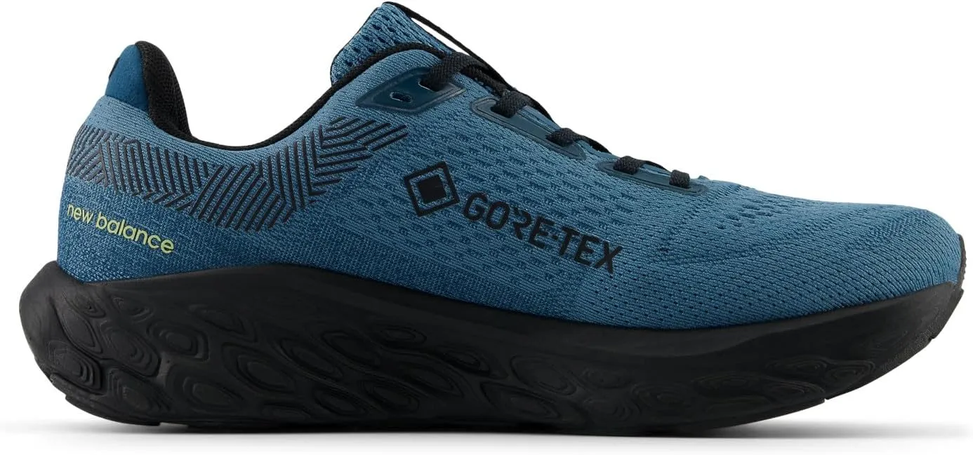 New Balance Women's Fresh Foam X 880v14 Gore-tex Sneaker