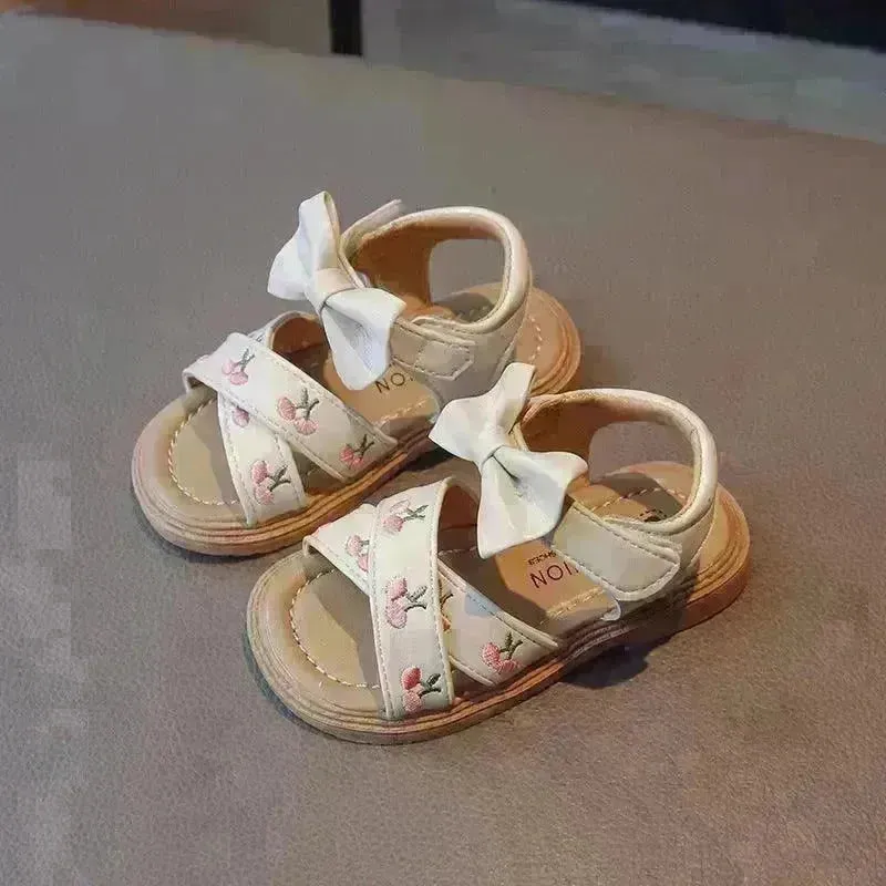 New Fashion Princess Shoes Soft Bottom Embroidered Shoes