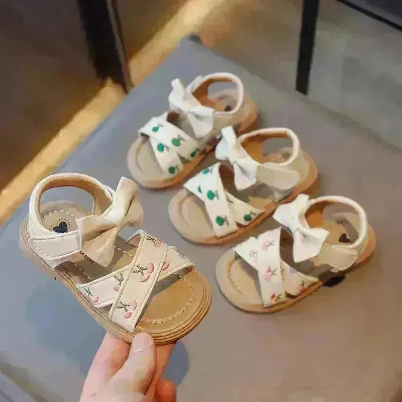 New Fashion Princess Shoes Soft Bottom Embroidered Shoes