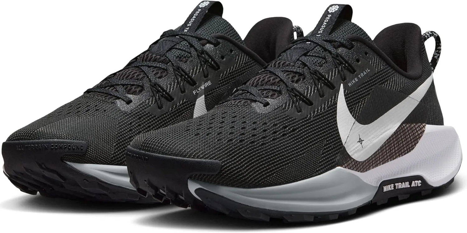Nike Men's Pegasus Trail 5 Sneaker