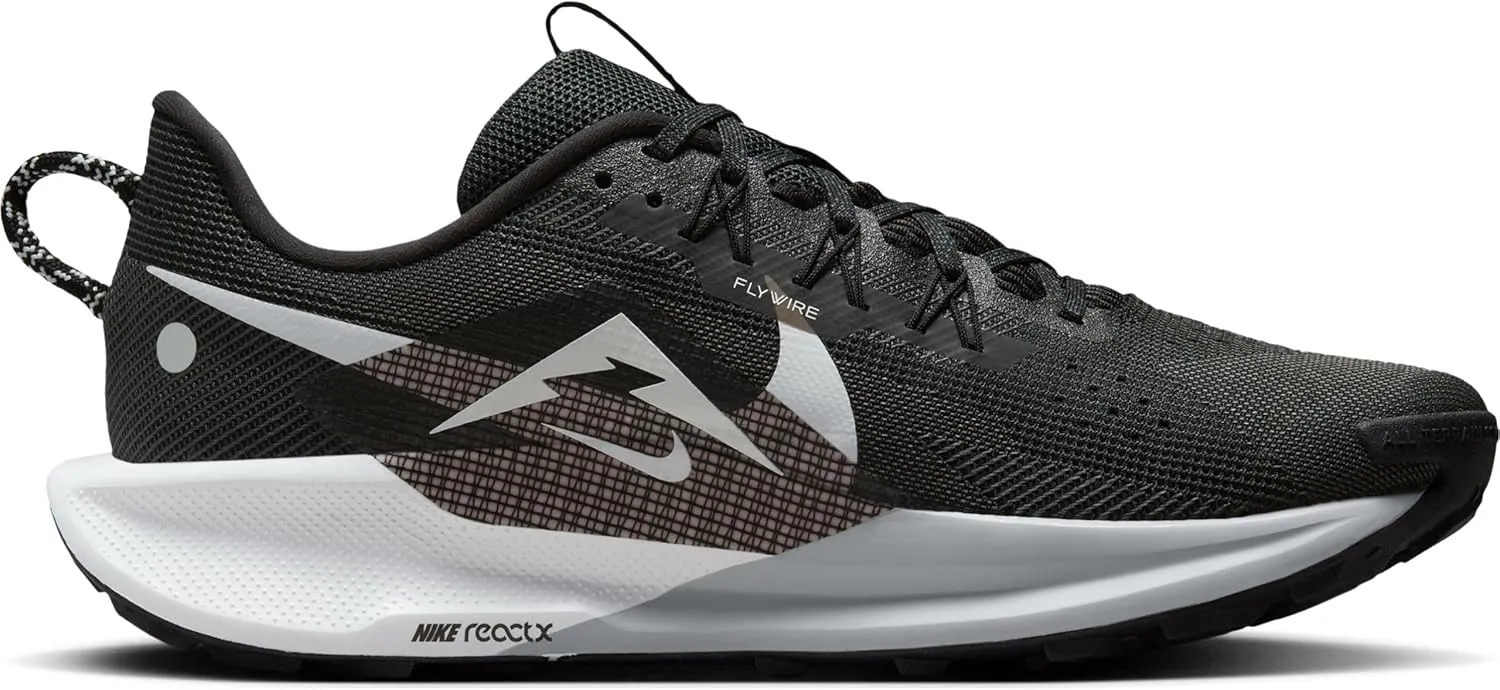 Nike Men's Pegasus Trail 5 Sneaker