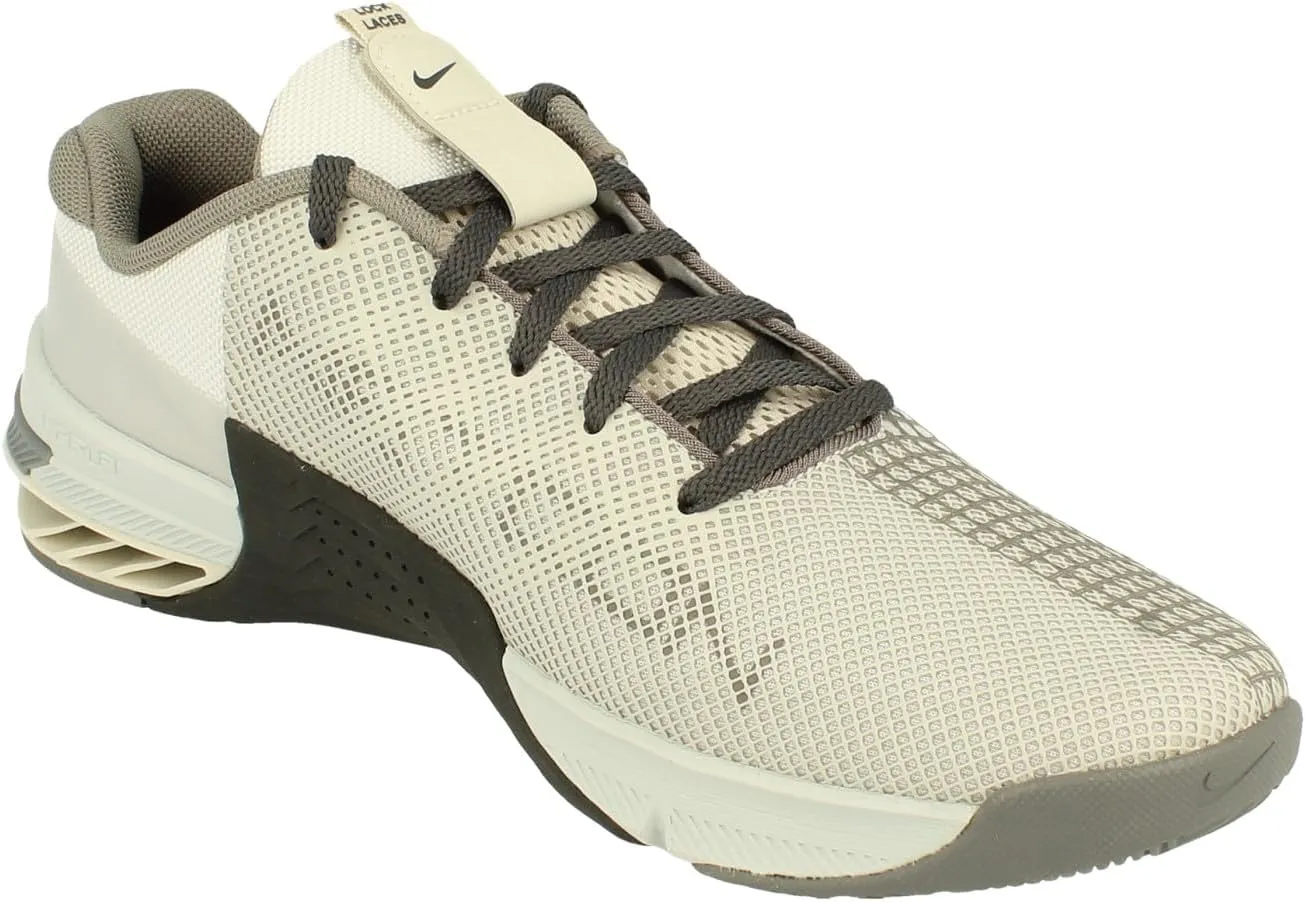 Nike Men's Sneaker, 0