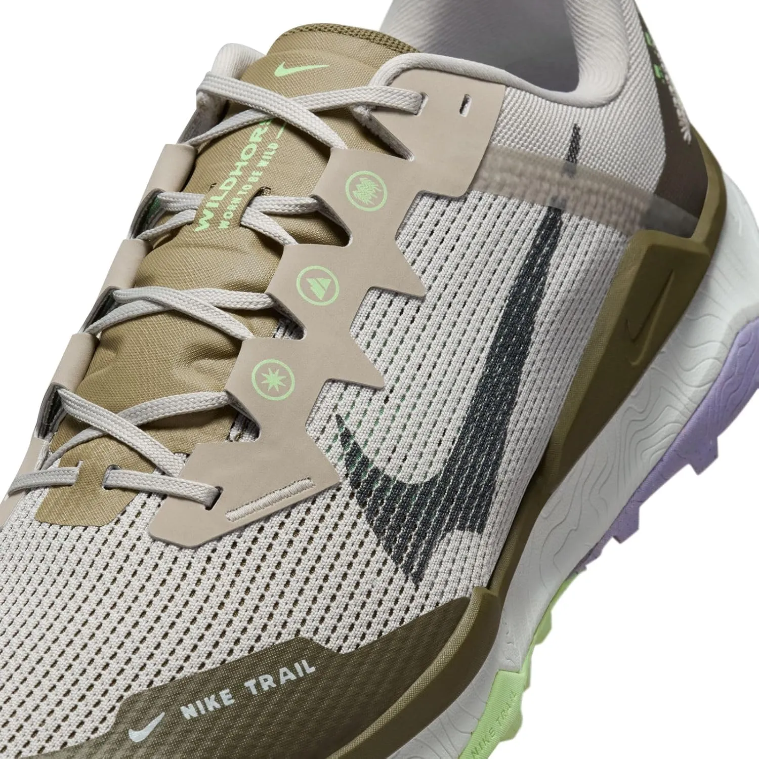 NIKE Men's Stroke Running Shoe