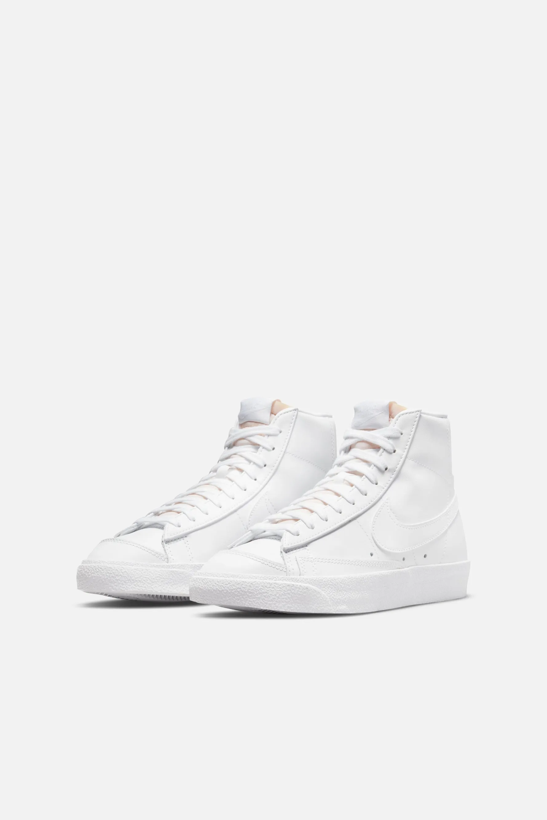 Nike | Nike Blazer Mid 77 | White/White