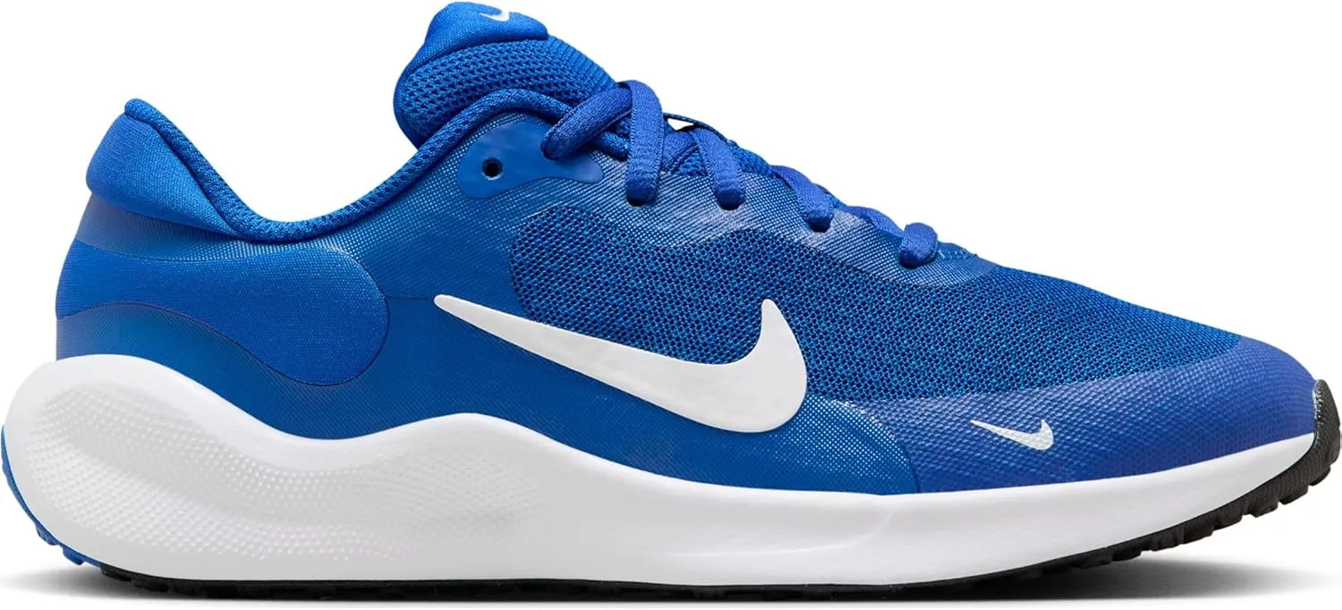 Nike Unisex-Child Revolution 7 (Little Big Kid) Sneaker