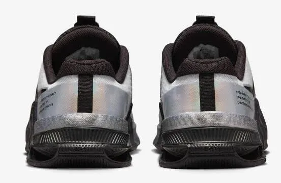 Nike Women's Metcon 8 Premium Sneaker