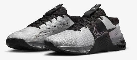 Nike Women's Metcon 8 Premium Sneaker