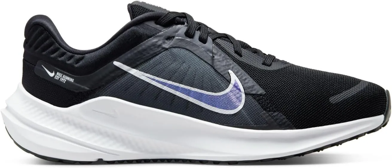 Nike Women's Quest 5 Sneaker