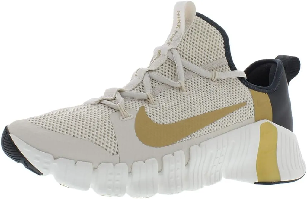 NIKE Women's Sneaker