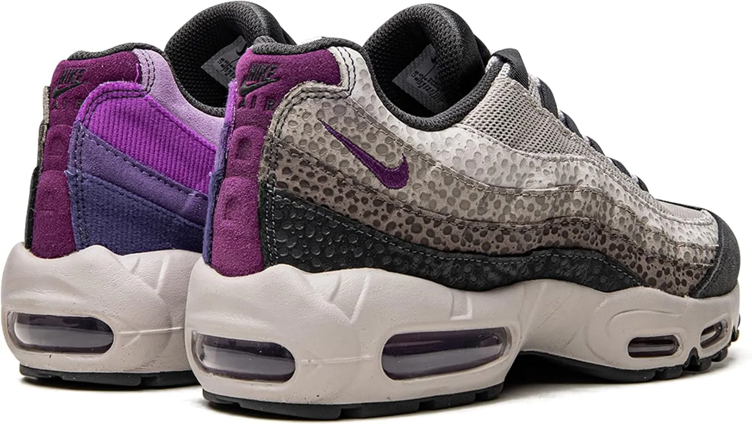 NIKE Women's Sneaker