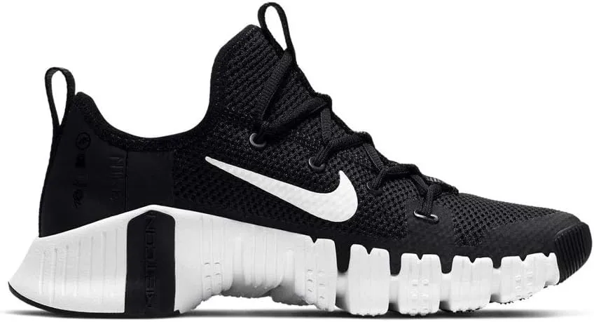 NIKE Women's Sneaker