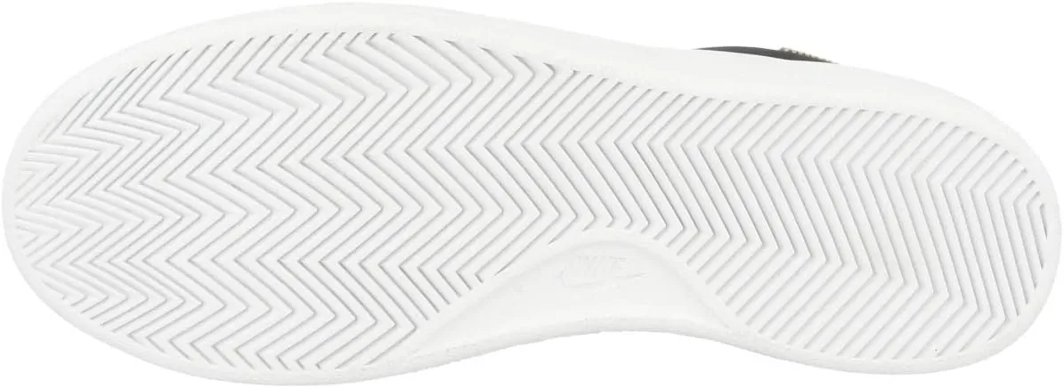 Nike Women's Tennis Shoe