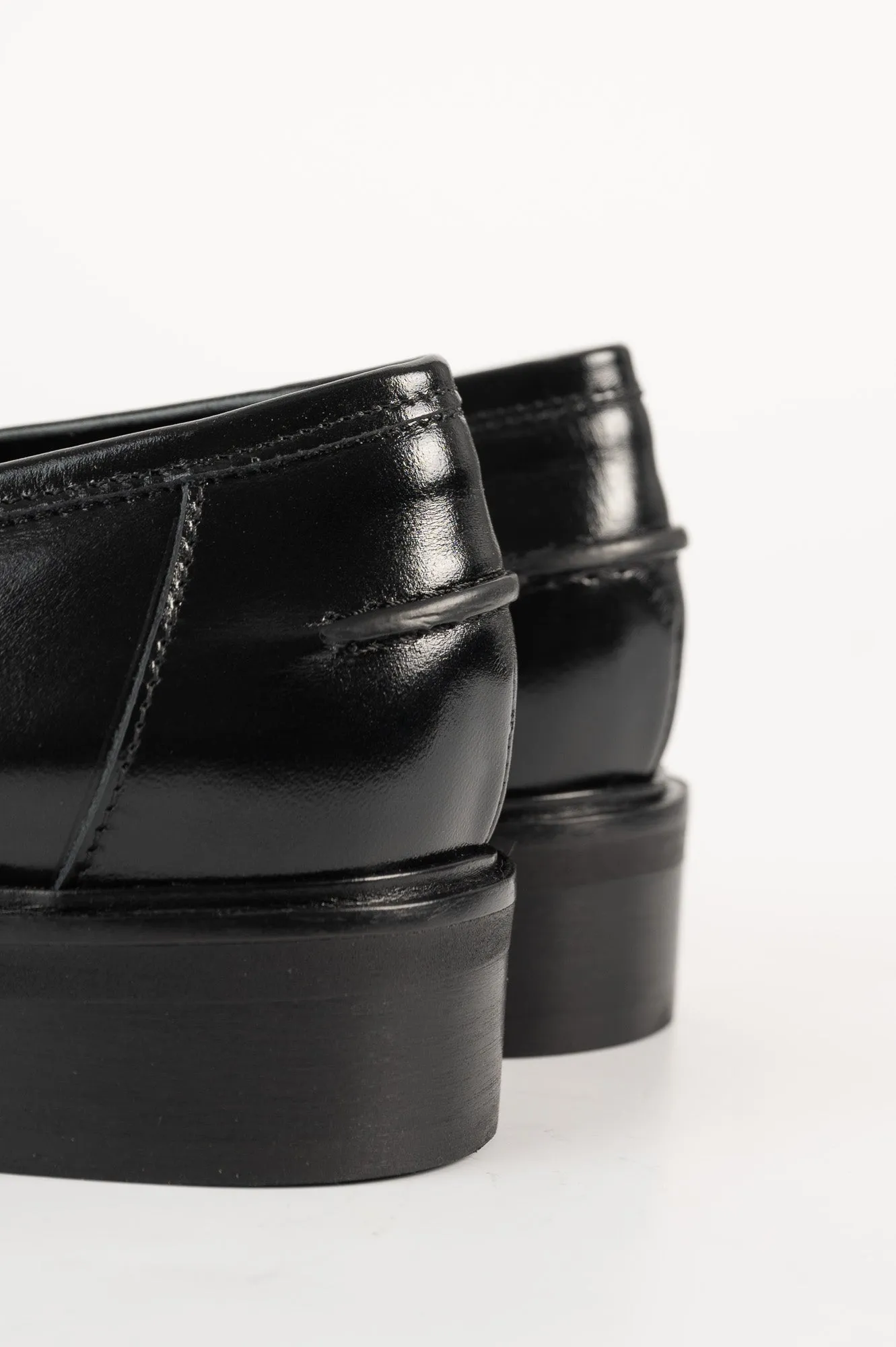 Penny Loafer Egeo 130 | Svart Skinn
