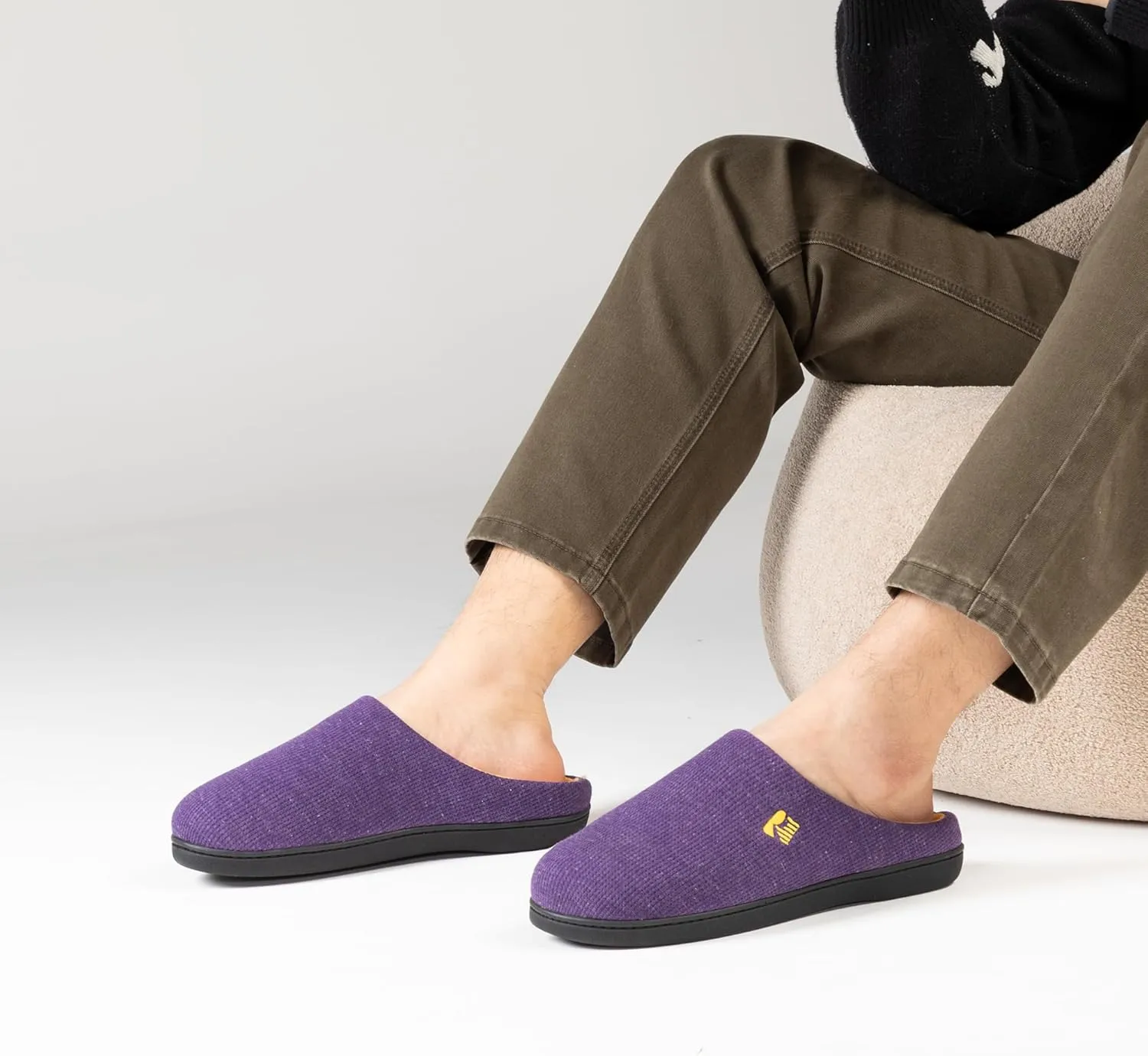 RockDove Men's Original Two-Tone Memory Foam Slipper