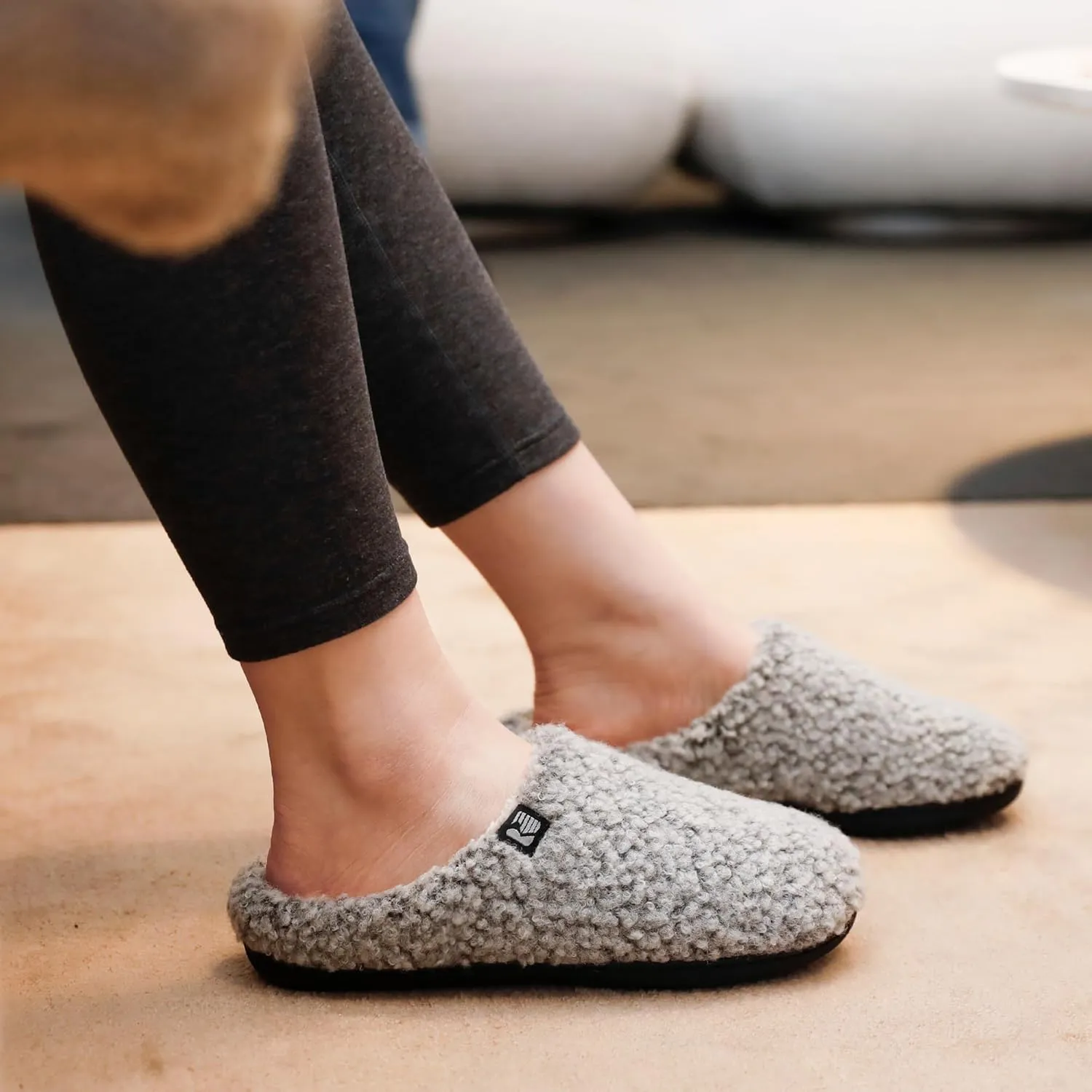 RockDove Women's Plush Retreat Sherpa Fleece Clog Slipper