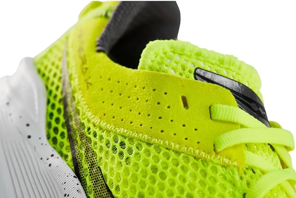 Saucony Men's Kinvara 14 Sneaker