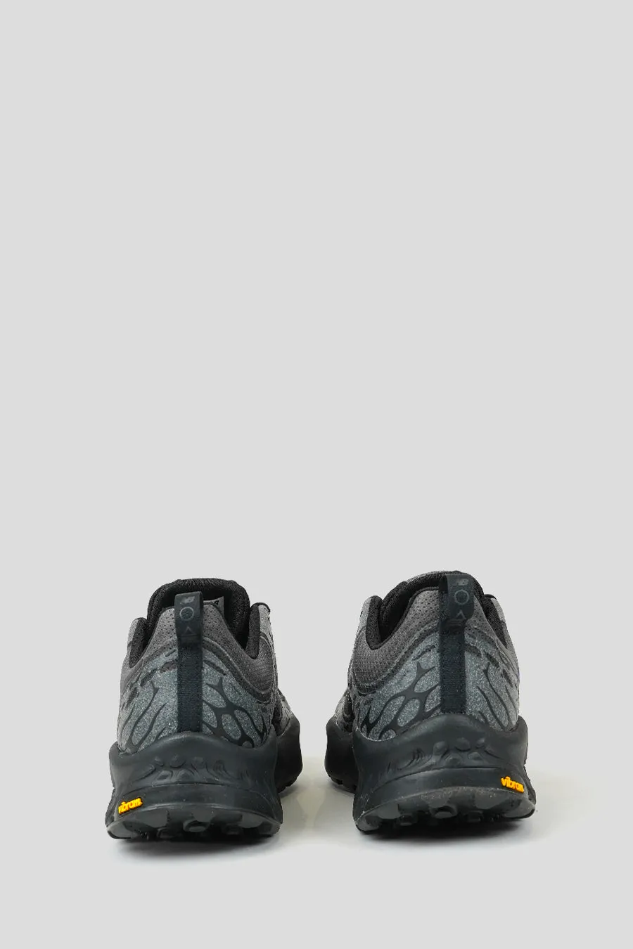SNEAKERS FRESH FOAM X HIERRO V8 BLACK ET MAGNET