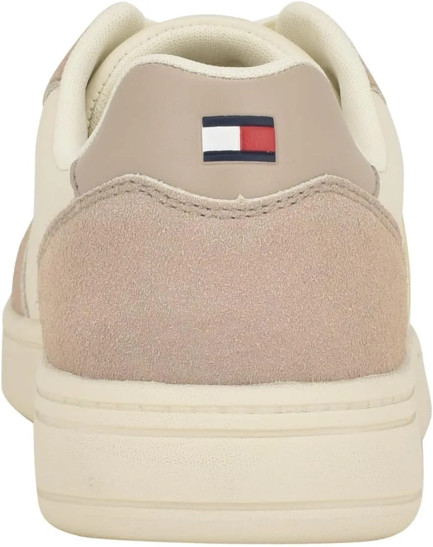 Tommy Hilfiger Women's Veniz Sneaker