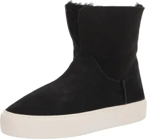UGG Women's Lynus Sneaker