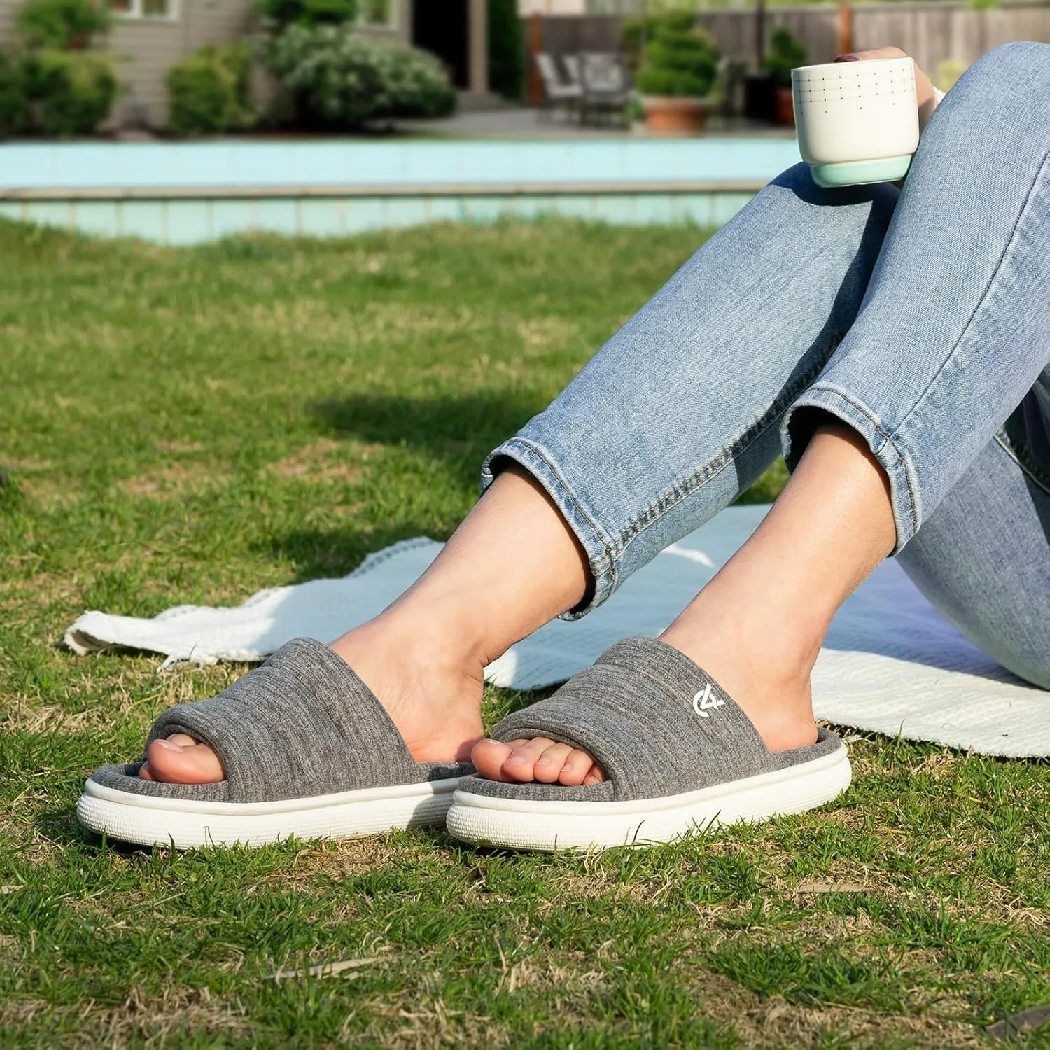VeraCosy Women's Open Toe Slippers Comfy Memory Foam Slip on House Shoes